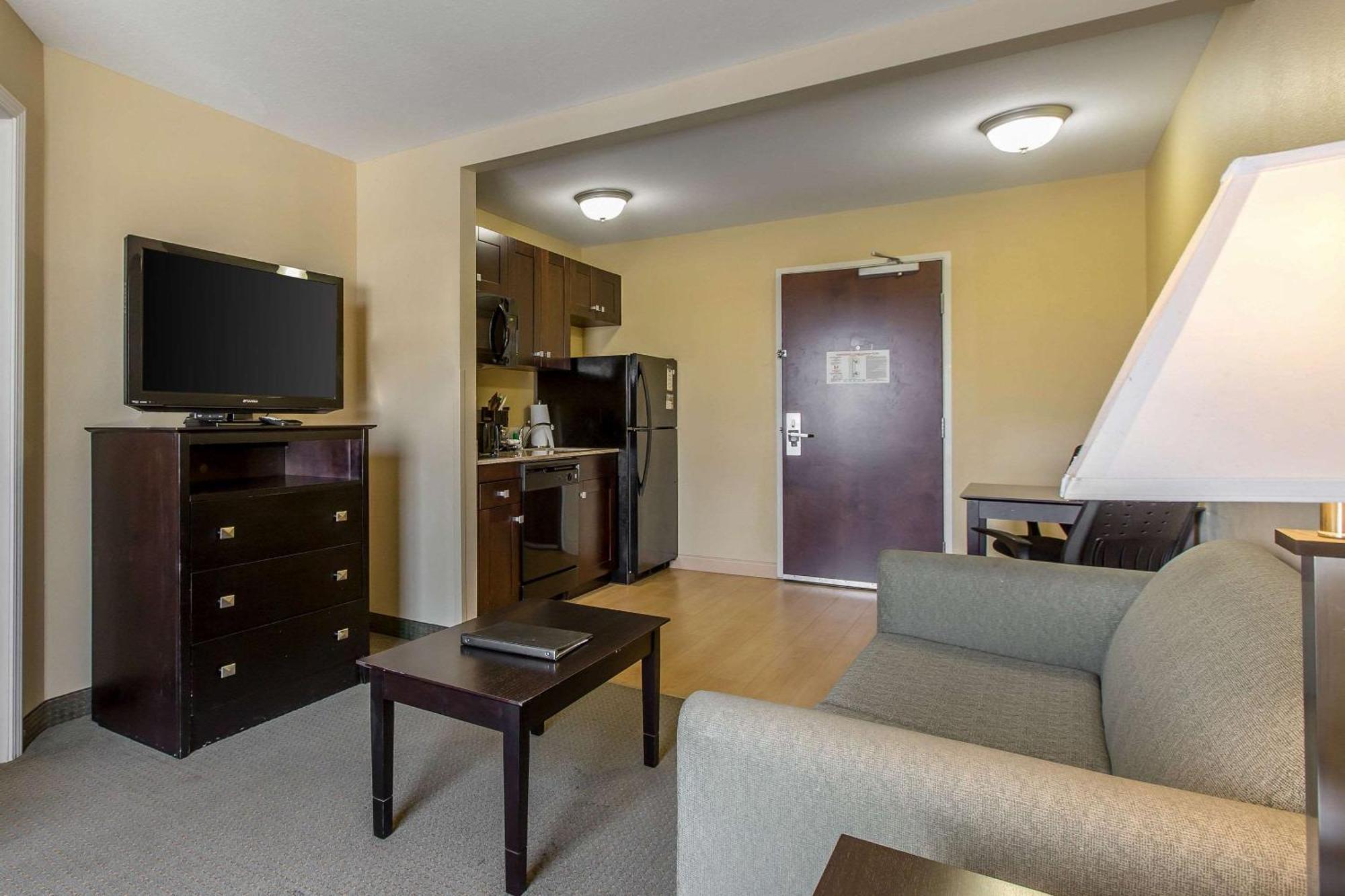 Mainstay Suites Jacksonville Near Camp Lejeune Εξωτερικό φωτογραφία