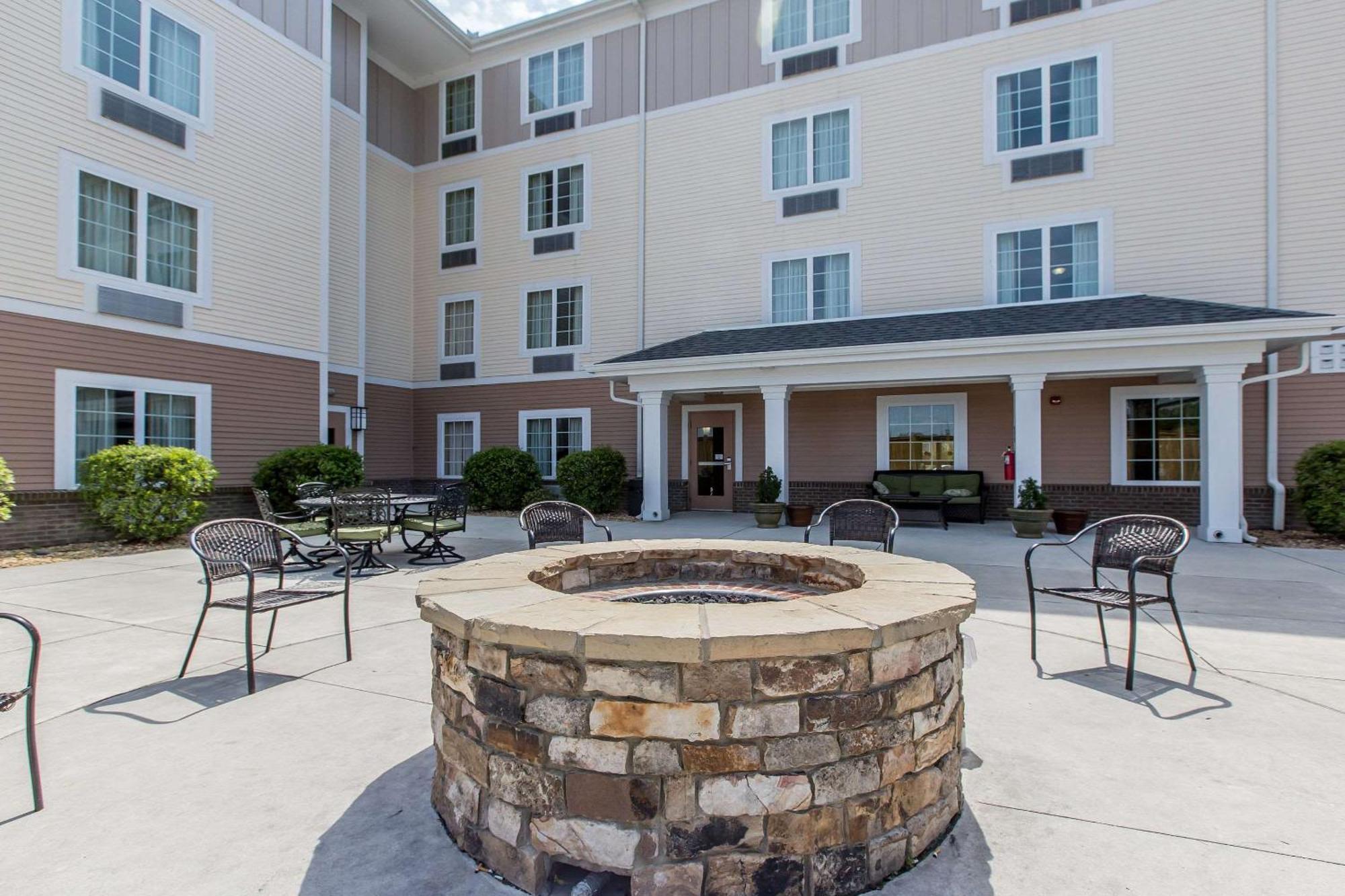 Mainstay Suites Jacksonville Near Camp Lejeune Εξωτερικό φωτογραφία